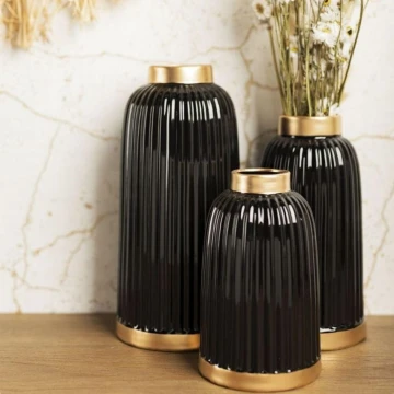 Keramična vaza ROSIE 20,5x12 cm črna/zlata