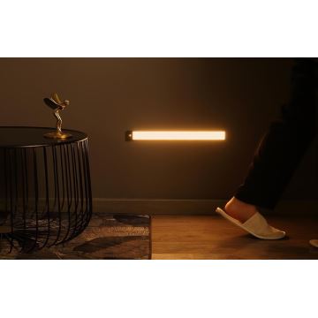 Yeelight - LED Zatemnitvena polnilna osvetlitev pohištva s senzorjem LED/2,4W/2200 mAh 2700K 60 cm črna